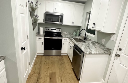 Milton House | Milton's Remodeled Cozy Retreat- 30min to Beaches and 4 min to Blackwater River
