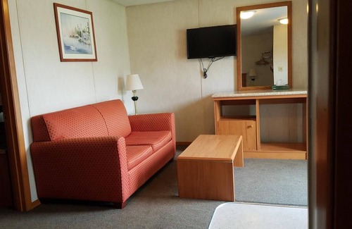 Oak Grove Hotel | Milwaukie Inn Portland South