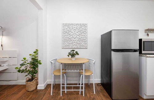 Northeast Miami Apartment | MIMO5-3 | cozy corner of Miami's Modern District