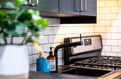 Northeast Miami Apartment | MIMO5-5 | cozy corner of Miami's Modern District