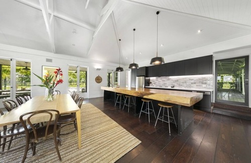 Woodville House | Mindaribba Estate - Grand Riverfront Pastoral House