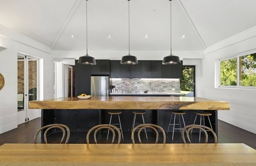 Woodville House | Mindaribba Estate - Grand Riverfront Pastoral House