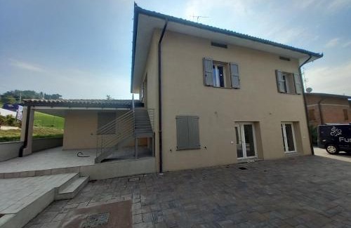 Viano Apartment | Minghetta bed and room