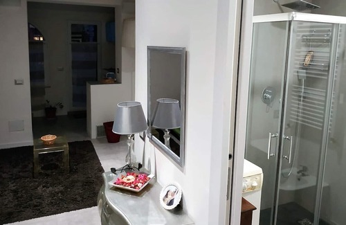 Centro Direzionale Apartment | MINI ATTICO APARTAMENTS
