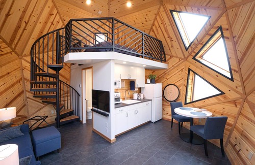 Arbor Lodge Cabin | Mini Dome by Dodeca Domes