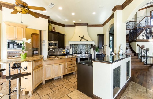 Cedar Hill House | Mini Mansion In Dallas Hill Country