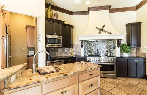 Cedar Hill House | Mini Mansion In Dallas Hill Country