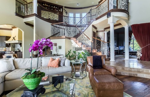Cedar Hill House | Mini Mansion In Dallas Hill Country