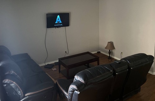Little Rock Apartment | Minimalist Living- Apartment