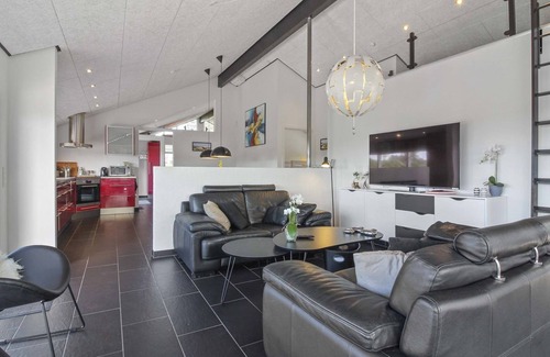 Lonstrup House | "Minna" - 975m from the sea by Interhome