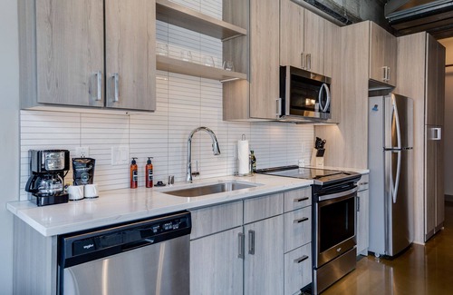 Warehouse District Apartment | MINNeSTAY* Sable 207 | One Bedroom
