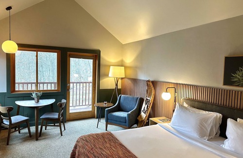 Gardiner Hotel | Minnewaska Lodge