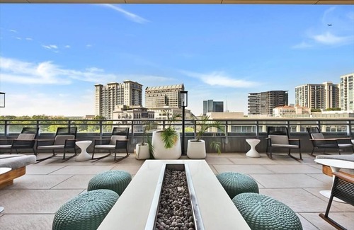 Garden Hills Apartment | Mins from Airport | Central 1BR in Buckhead | Downtown