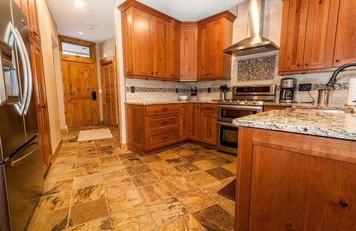 Keystone House | Mins from Resort Shuttle is this Townhome w/Beautiful Views from Private Deck