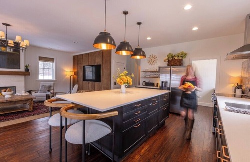 Washington House | Mint Cottage at Little Washington - a modern, spacious retreat with a view