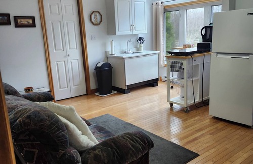 Marion Bridge Apartment | Mira River Retreat