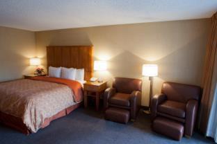 Spokane Valley Hotel | Mirabeau Park Hotel