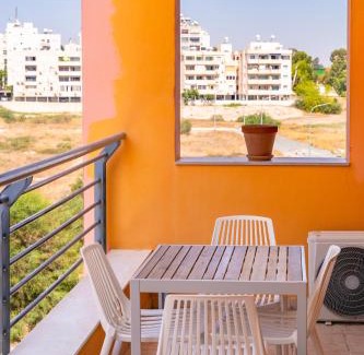 Skala Apartment | Mirabella Mackenzie 1 Bedroom Flat Near the Sea