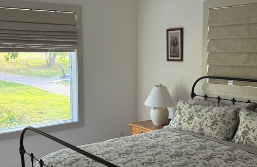 Canoe Other | Mirabelle Farm - Acreage/Lake View/Pool/Hot Tub