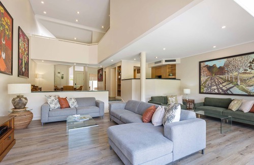 Port Douglas Villa | Mirage Resort Villa 136 with access to Sheraton Facilities