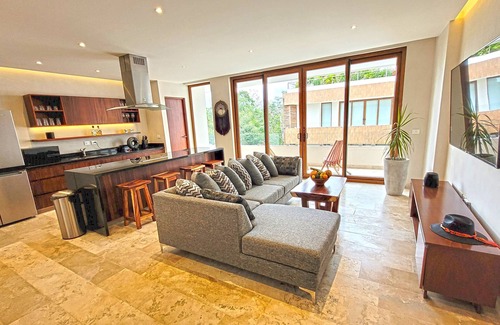 Zama Condo | Mirak Grand Luxury Penthouse with Private Pool & Rooftop