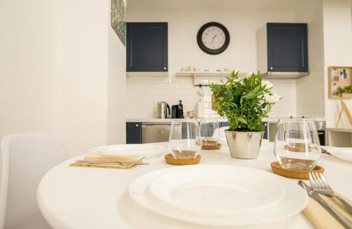 Constanta Apartment | Miralex - Moonlight Residence