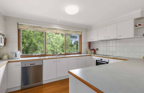 Phillip Island House | Miramar Red Rocks