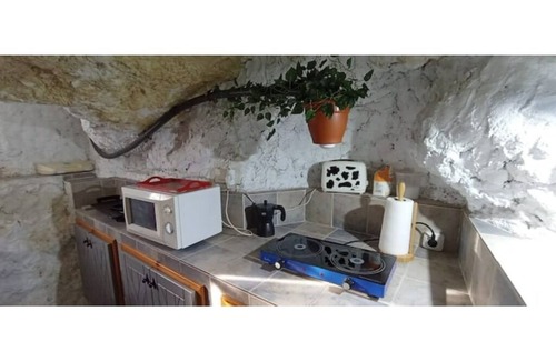 Bedmar House | Mirasierra Cave