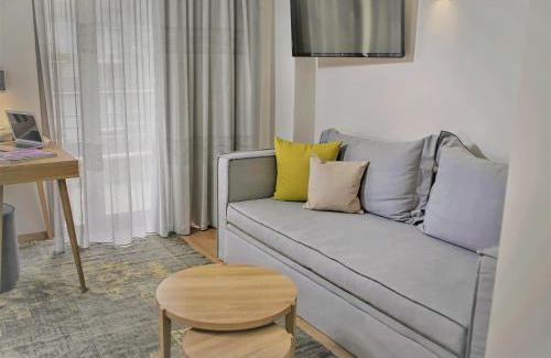 Khalandrion Apartment | MIRIVILI hospitality & wellness