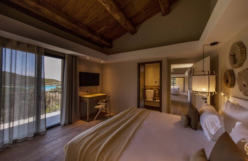 Porticciolo Hotel | Misincu