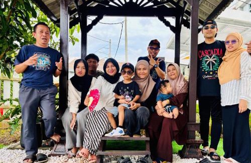 Kampung Jelatang House | Miss Kay Homestay