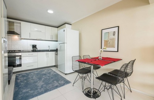 Kaleici Apartment | Missafir Stylish Flat Near Hadrian's Gate