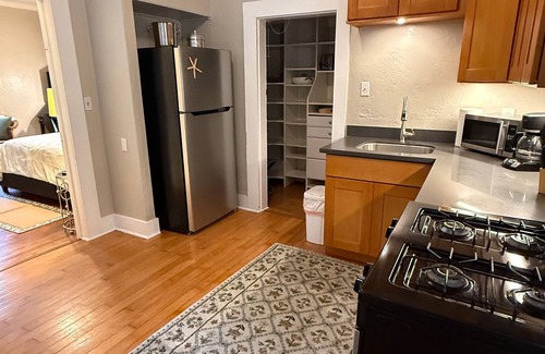 Westlake Apartment | Mission Victorian Apartment