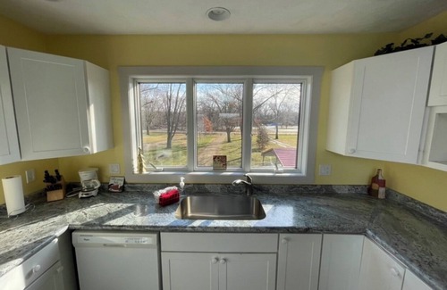 East Moline Apartment | Mississippi River House