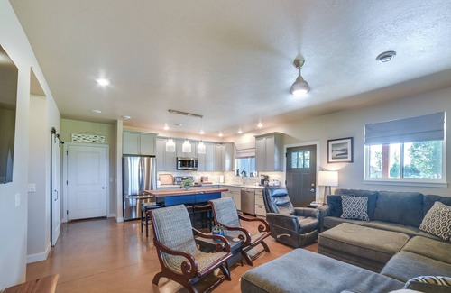 Pierre House | Missouri River Retreat < 1 Mi to the Water!
