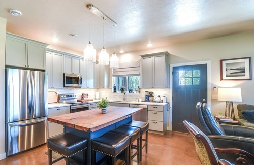 Pierre House | Missouri River Retreat < 1 Mi to the Water!