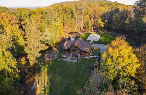 Orrtanna Cabin | Misty Mountain Lodge Pickleball Liberty Ski