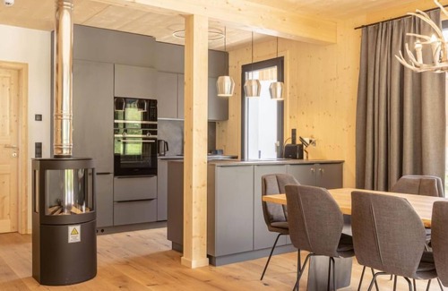 Biberwier House | mit 4 Schlafzimmern mit Sauna & Kamin by Interhome
