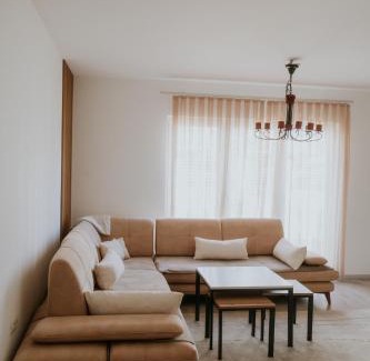 Mitrovicë Villa | Mitrovica View