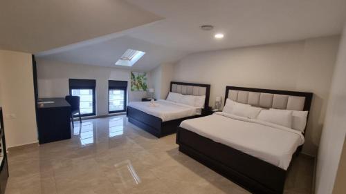Ramallah Hotel | Mizirawi Historic Hotel