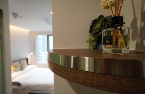 Mong Kok Hotel | MK STAY - formerly HOTEL MK