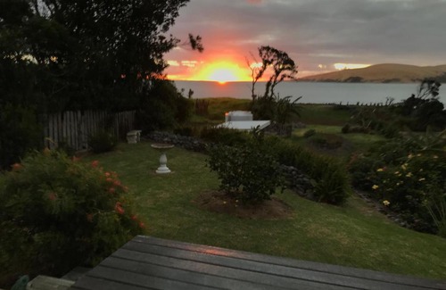 Omapere House | Moana Views