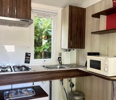 Angicourt Other | Mobil-home 2 chambres PMR - Camping la Faloise