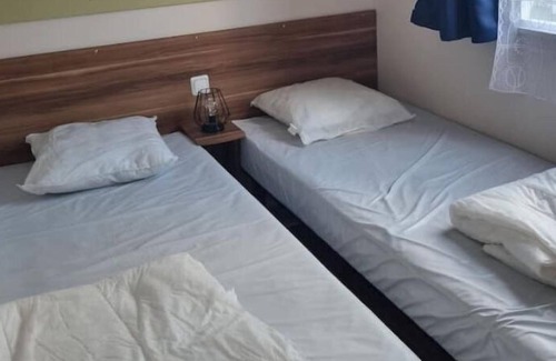 Angles Other | Mobil Home Dans Camping 4 Étoiles