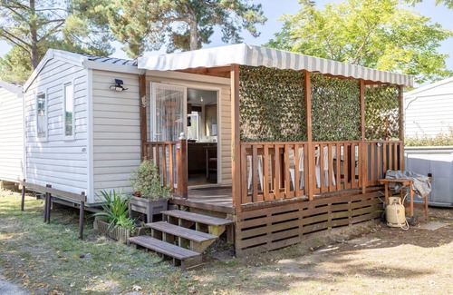Saint-Jean-de-Monts RV Rental | Mobil-Homes Deux Chambres