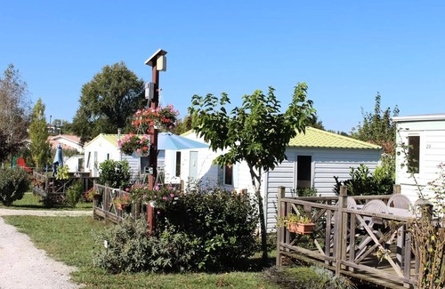 Verteillac House | Mobile home 2 bedrooms 6 persons with air conditioning 6 persons