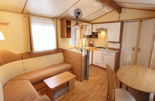 Volkermarkt House | Mobile Home by Völkermarkt Reservoir
