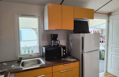 Vendres House | Mobile home located in a family campsite by the sea in Vendres (34)