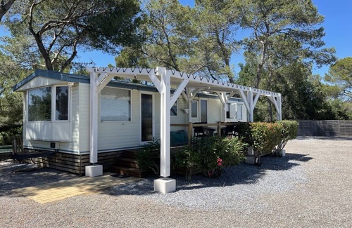 Beziers House | Mobile home quiet.