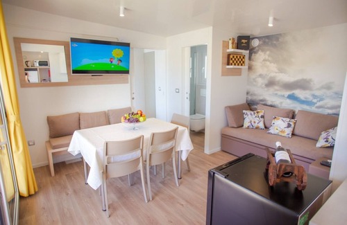 Potocnica House | Mobile house with private pool